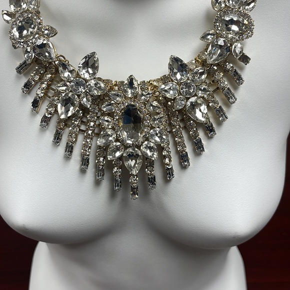 NWT Guess by Marciano Necklace - Picture 4 of 10